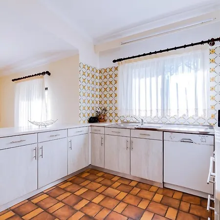 Lovelystay - Mimi Holiday home
