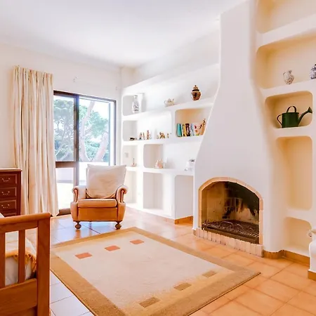Prázdninový dům Lovelystay - Mimi Vilamoura